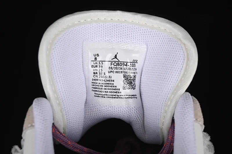 All Categories Air Jordan Jordan Series Basketball Shoes Air Jordan 1 Low Air Jordan 1 Low AJ1 Joe 1 Taro Sweetheart Low-top Retro Cultural Casual Shoes FQ8094-100
